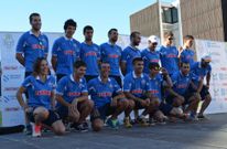 La trainera de Mecos ha ganado en veteran�a y, se supone, en mayor implicaci�n con m�s remeros locales. 