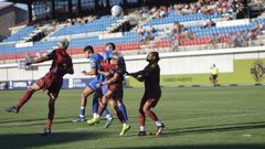 Partido entre el Ourense CF y el Deportivo del segundo Memorial Miguel ngel jugado en O Couto el 26 de julio.