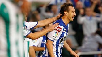 Borja Fern�ndez celebrando el gol que abri� el marcador ante el C�rdoba en Riazor, en el 2012