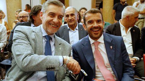 El presidente del Real Oviedo, Mart�n Pel�ez y el presidente ejecutivo del Real Sporting de Gij�n, Jos� Riestra