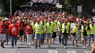 La manifestaci�n del metal por Ferrol