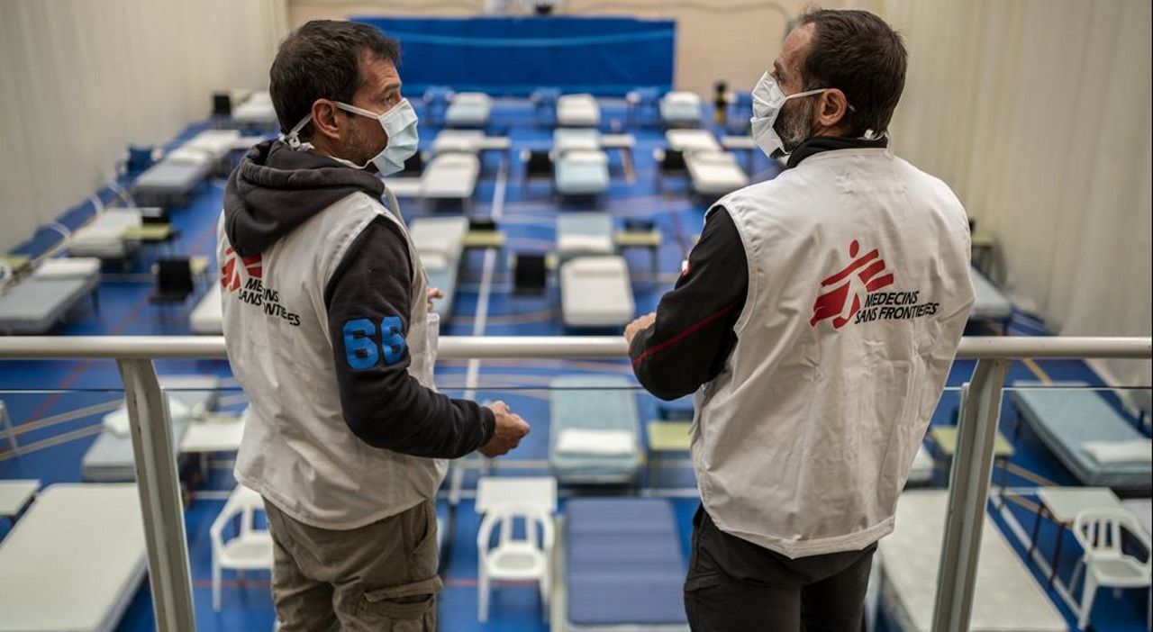Médicos sin Fronteras aplica en España su modelo de lucha contra epidemias