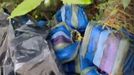Improvisado. Los 85 fardos recuperados al día siguiente de la descarga se ocultaron en un solar improvisado en Lesón; la investigación cree que el lugar elegido inicialmente era el galpón ubicado en una finca anexa. 