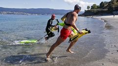 Selecci�n de socorristas en la playa de Mogor