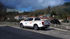 La camioneta de la agrupación local de Protección Civil de Negreira que unos ladrones han robado en la nave municipal del polígono de Covas