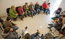 El encuentro de ayer reuni� a pocos vecinos, quiz�s porque fue convocada con poco tiempo.