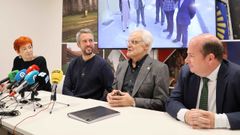 O acadmico e coordinador da iniciativa, Vctor Freixanes, e o responsable de Patrimonio e cultura da Fundacin Barri, Diego Rodrguez, estiveron acompaados do tenente de alcalde de Lugo Rubn Arroxo e da concelleira de Cultura Maite Ferreiro na presentacin