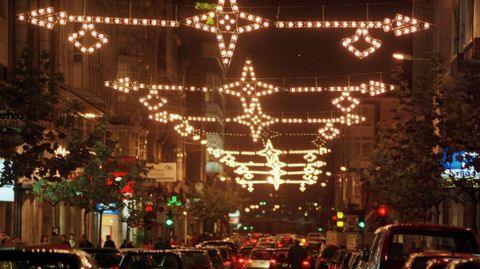 Iluminaci�n navide�a en la zona de la plaza de Lugo en 1999