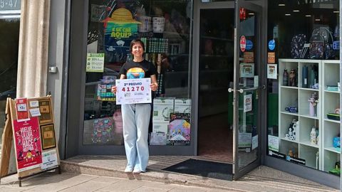 La librer�a Campus vendi� un d�cimo premiado con un segundo premio de la Loter�a Nacional.