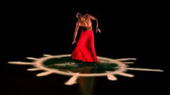 El bailar�n Seydou Boro