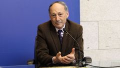 Dorado preside Acruga desde hace veinti�n a�os