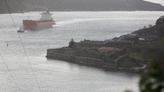 Castillo de San Felipe. La antigua fortaleza militar situada a la entrada de la r�a de Ferrol es uno de los elementos de mayor atractivo tur�stico, seg�n los ferrolanos. Su construcci�n se inici� en el a�o 1557, auspiciada por Felipe II.