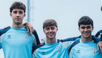 Los canteranos del Celta Hugo Burcio, �scar Marcos y �ngel Arcos ya fueron internacionales con las categor�as inferiores de la selecci�n espa�ola.