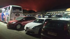 Las jugadoras del Baxi tuvieron que dormir en el autob�s a causa de los incendios de Asturias y han tenido que regresar a Ferrol.