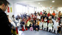 El Mago Rafa, en un momento del espect�culo de esta ma�ana en el HULA.