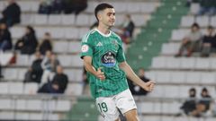 Azkune lamentando la ocasi�n marrada frente al Real Madrid Castilla.