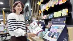 Ana Sevilla, due�a de la librer�a gourmet Panda Boheme de Vigo, una de las tres tiendas en toda Espa�a donde tienen las agendas Hobonichi
