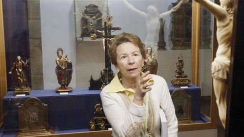 La historiadora Manuela Sez, en una visita al museo de arte sacro de Monforte