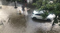 Cientos de incidencias en Ourense por una espectacular tormenta