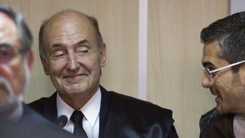 Miquel Roca, a la izquierda, abogado de la infanta Cristina