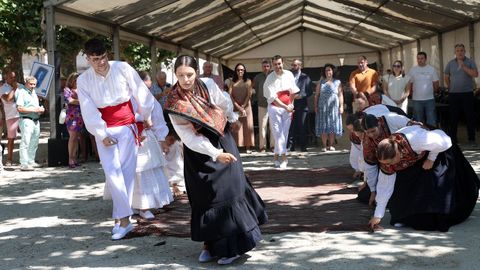 INAUGURACION FESTA DA XOUBA CON LA ACTUACION MUSICAL DE FOGO FATUO