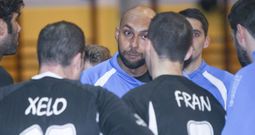 El venezolano Manuel Blanco lleg� la pasada temporada al Aldebar�n y esta campa�a se qued� como jugador-entrenador. 