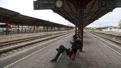 Solitaria estacin de tren en Ferrol