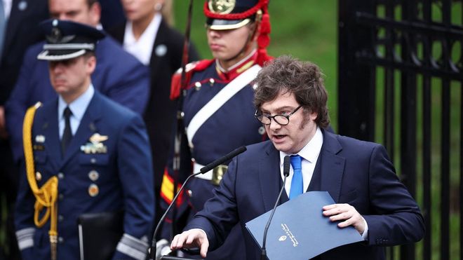 Javier Milei, durante las conmemoraciones del 44.� aniversario de la guerra, en abril