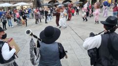 Los gaiteiros volver�n a acompa�ar a los gigantes y a los cabezudos en el magosto de Ourense.