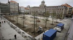 Vista general de la plaza de Armas, con el gran rect�ngulo que se cubrir� con pavimento de tierra