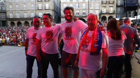 Javier Orb�n, el presidente del club; Fernando Curr�s y Manolo Cabaleiro