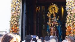 El d�a grande de la Xunqueira de Cee, en im�genes: procesi�n, banda...