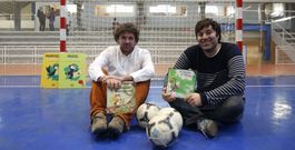 Enrique Mauricio y Carlos Taboada organizan cuentacuentos que incluyen obradoiros de dibujo para los peque�os y sus padres. 