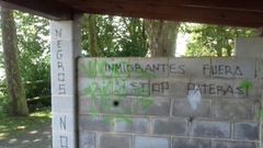 Pintadas racistas en la pista Finlandesa de Oviedo