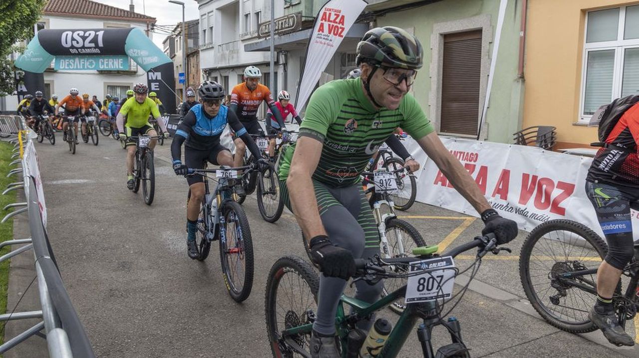 Sebastián Andrés y María Reyes Murillo ganan la tercera etapa de la Volta a Galicia BTT