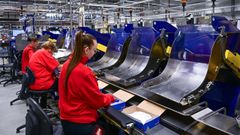 Trabajadoras de una f�brica de la firma Lego en Hungr�a