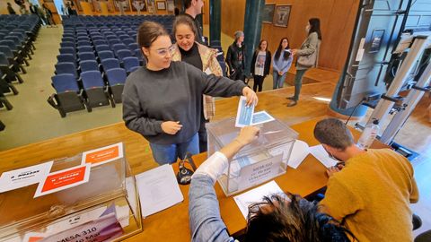Imagen de archivo de las anteriores elecciones a rector en el 2022. 