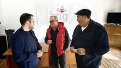 Iago Su�rez, Jos� Luis Maceda y Emilio S�nchez en la sede del BNG en Monforte