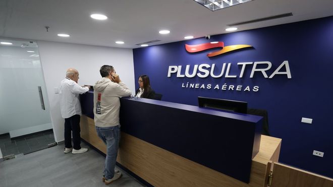 Mostrador de la aerol&iacute;nea PlusUltra en Caracas, en noviembre del 2025