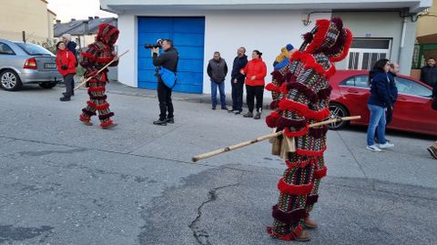 Viana acoge la mayor mascarada de la pennsula Ibrica.Caretos de Arcas, llegados desde Portugal.