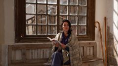 Beatriz Arjona durante el rodaje de �Buen Camino�, que recorri� la ruta francesa desde Francia hasta la Costa da Morte, con protagonismo especial de Santiago