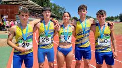Integrantes del Atletismo Barbanza en los campeonatos.