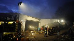 Incendio en una explotaci�n de vacuno en la parroquia silledense de Cortegada