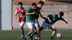 El Coristanco-Inter de Brens, en el Municipal Manuel Vecino, este domingo.