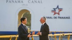 Marco Rubio, con el administrador del canal de Panam.