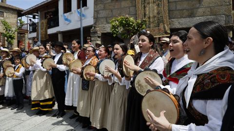 A xornada estivo chea de msica e baile