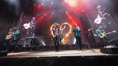 R�faga, durante su concierto en Vimianzo este 9 de agosto 