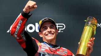 Marc M�rquez, celebrando su victoria en el Gran Premio de Brno de moto GP.