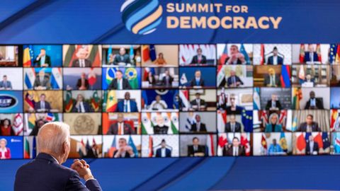 Biden, durante la cumbre virtual de la democracia.