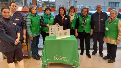 La junta local del c�ncer de Cabana estuvo este viernes en el Gadis de Baio